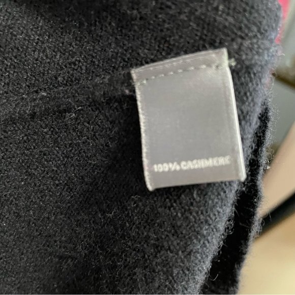 Neiman Marcus Polka Dot Cashmere Crew Neck Sweater Black - Picture 6 of 6